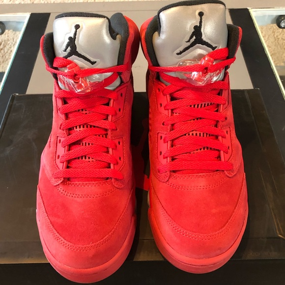 2017 NIKE AIR JORDAN V 5 RETRO UNIVERSITY RED 8.5 - Picture 2 of 14